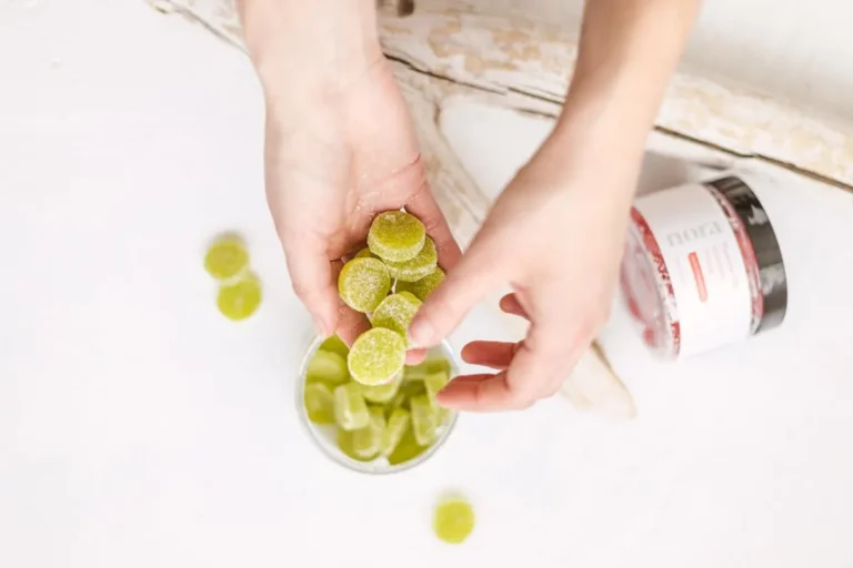 ACV Gummies vs Liquid Apple Cider Vinegar