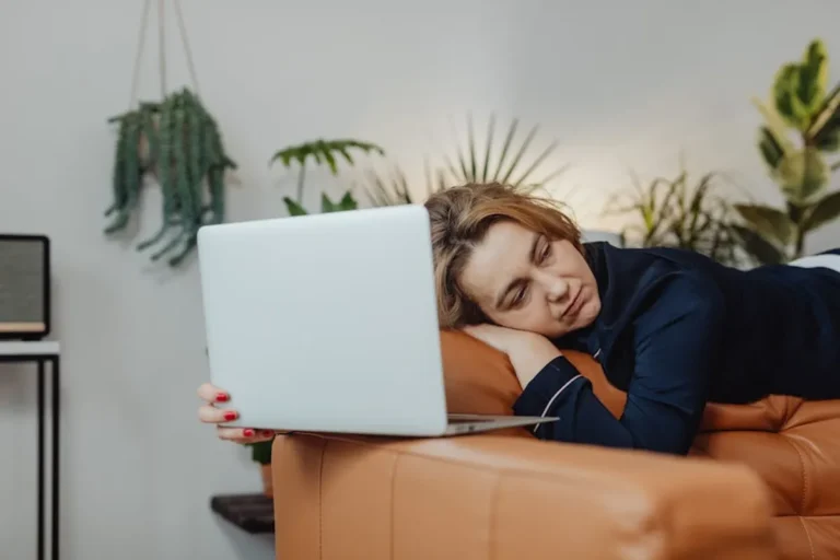 How Sleep, Stress, and Movement Affect Weight Goals