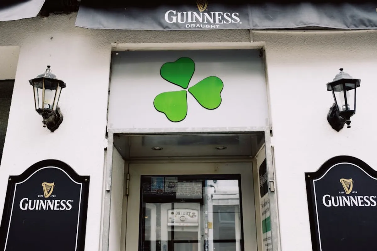 Irish Red Ale: Menu, Prices, Hours, and What to Order